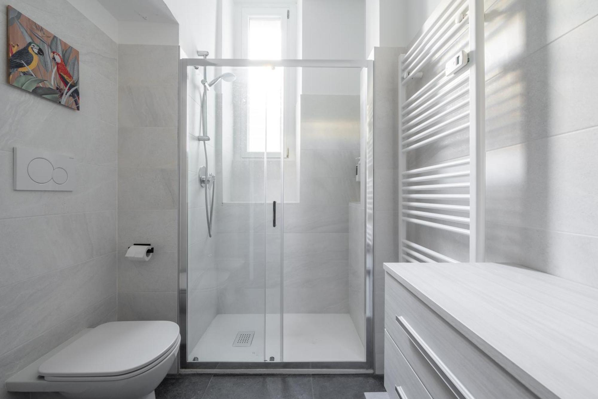 We - Premuda Boutique, Milano